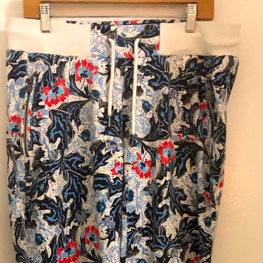 Men’s Jordan Craig print jogger.  Beautiful. EUC.